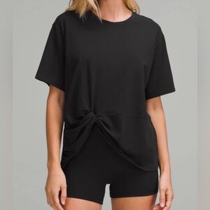Lululemon Twist Front T-Shirt Black XL